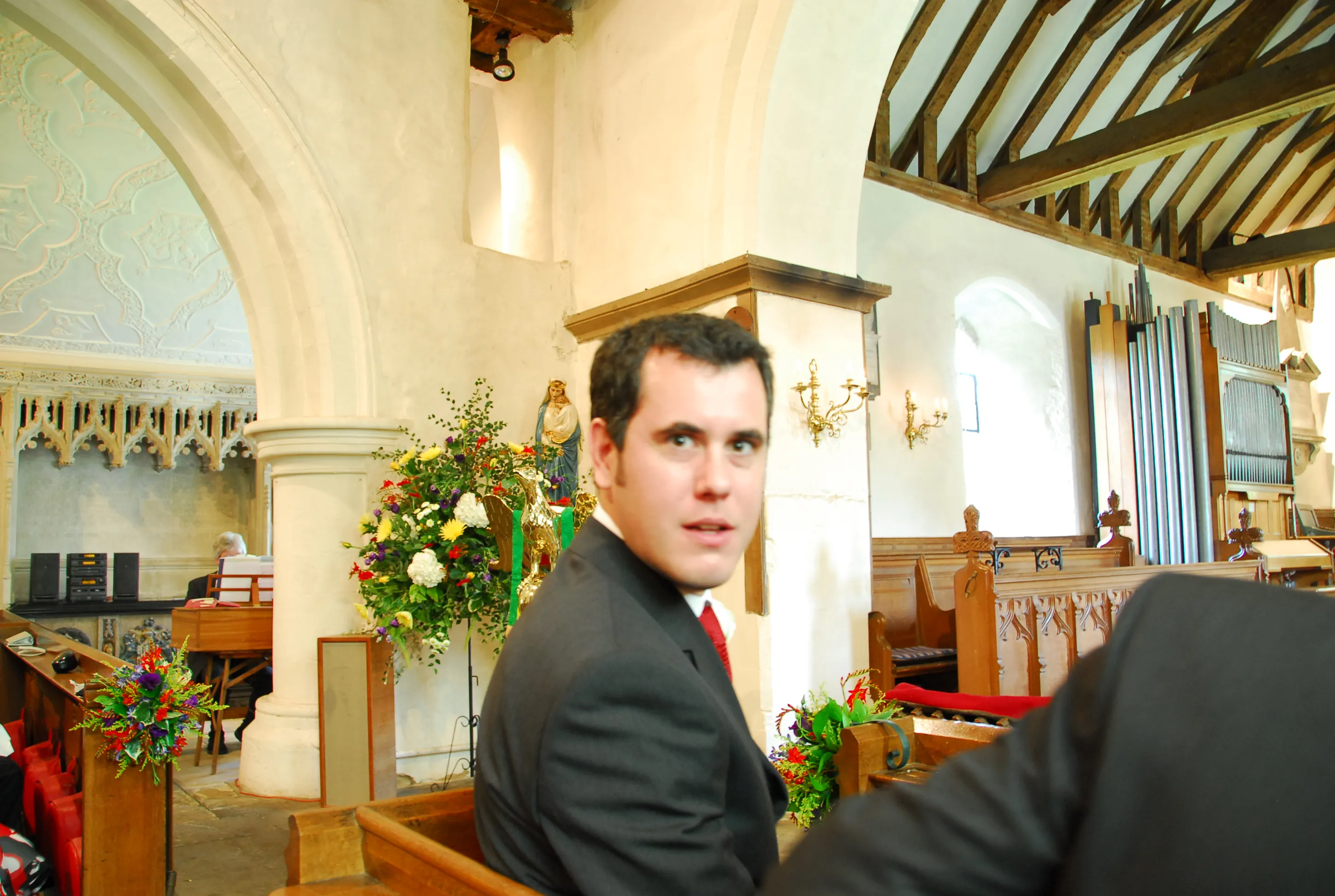 Si and Caz get Married — 7